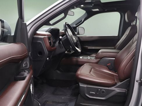 Used 2022 Ford Expedition Max Limited AWD/4WD image 14