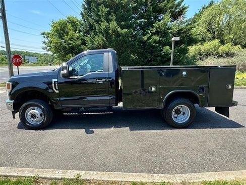 Used 2021 Ford F350 XL w/ Power Equipment Group AWD/4WD image 9