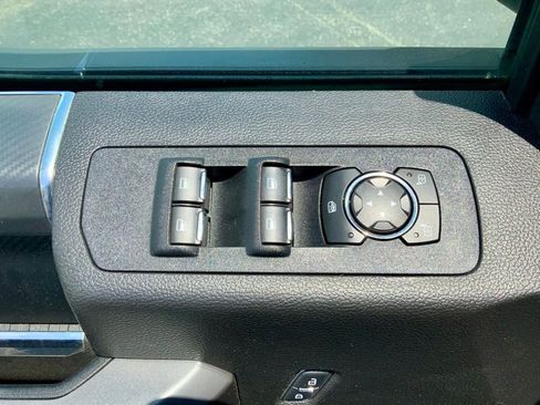 Used 2020 Ford F150 XLT w/ Equipment Group 302A Luxury AWD/4WD image 18
