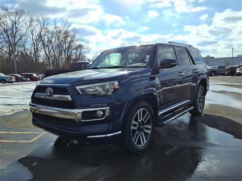 Used 2019 Toyota 4Runner Limited image 3