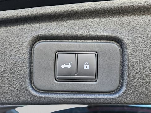 New 2026 Nissan Pathfinder SV image 19