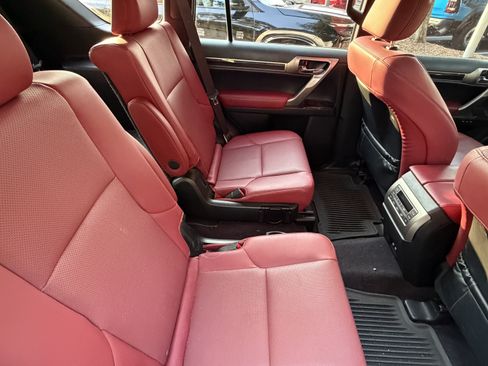 Used 2020 Lexus GX 460 Premium AWD/4WD image 40