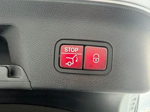 Used 2018 Mercedes-Benz GLE 63 AMG S image 21