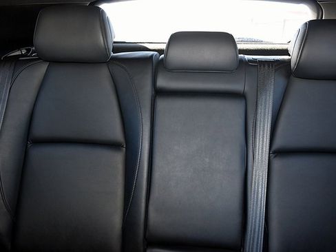 Used 2021 MAZDA MAZDA3 s image 21