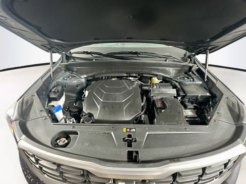 Used 2025 Kia Telluride S FWD image 36