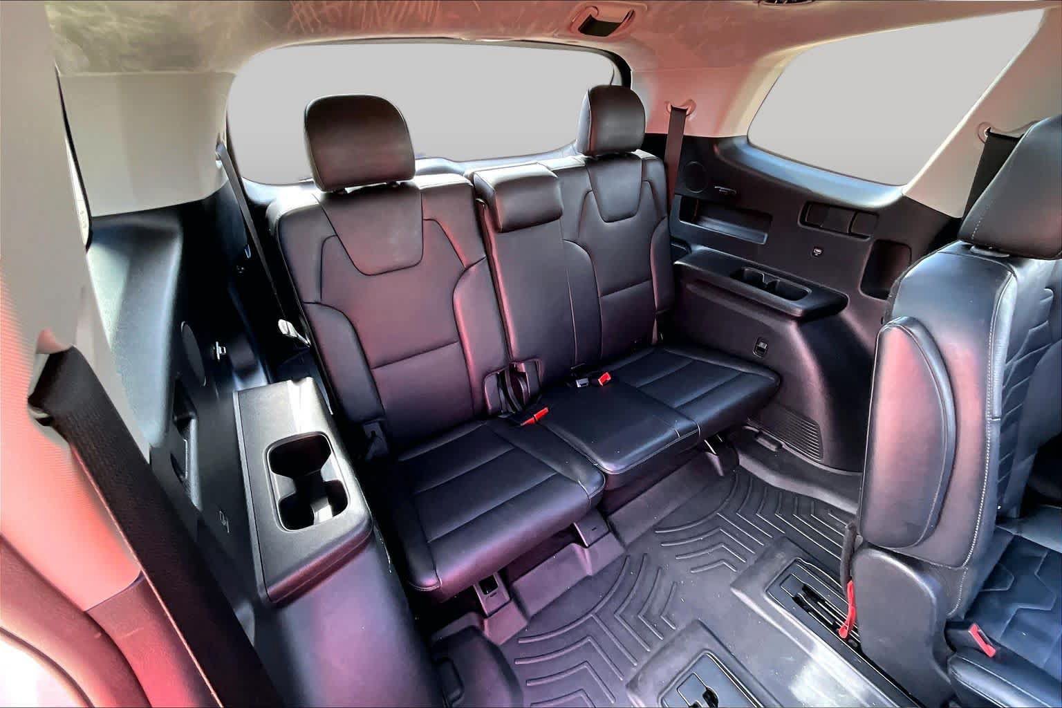 Used 2022 Kia Telluride SX w/ SX Prestige Package AWD/4WD image 19