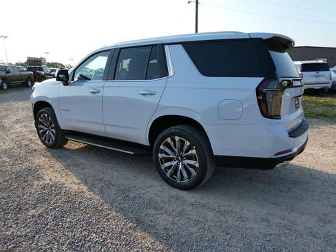 New 2026 Chevrolet Tahoe High Country w/ Sun And Tow Package AWD/4WD image 6
