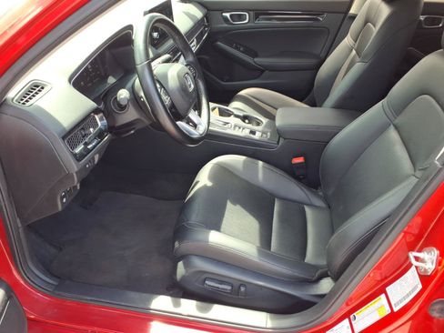 Used 2023 Honda Civic Touring image 10