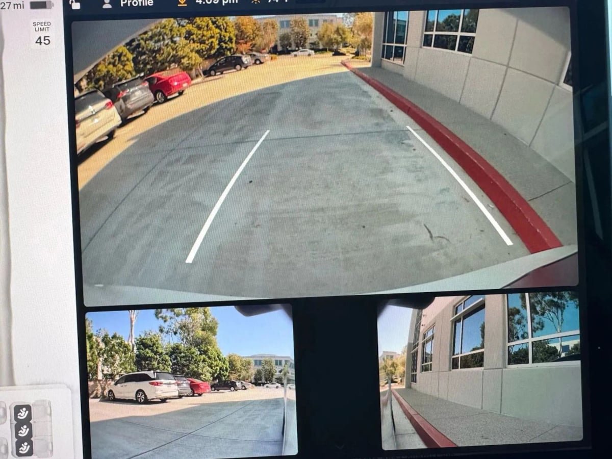 Used 2023 Tesla Model Y Long Range AWD/4WD image 24
