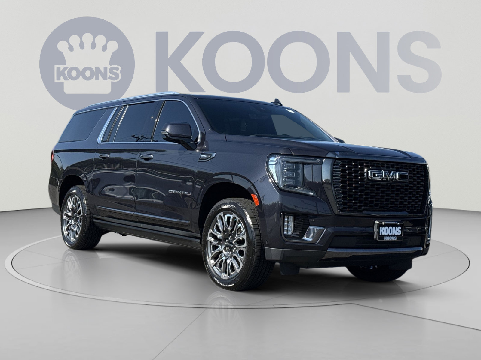 Used 2024 GMC Yukon XL Denali Ultimate AWD/4WD image 10