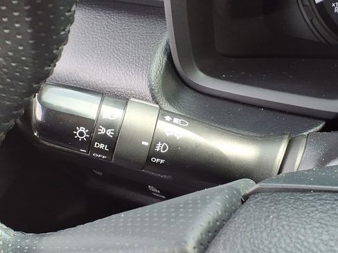 Used 2021 Toyota 4Runner SR5 image 31