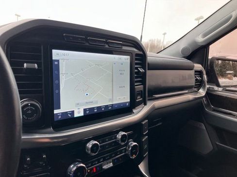 Used 2023 Ford F150 Lariat image 11