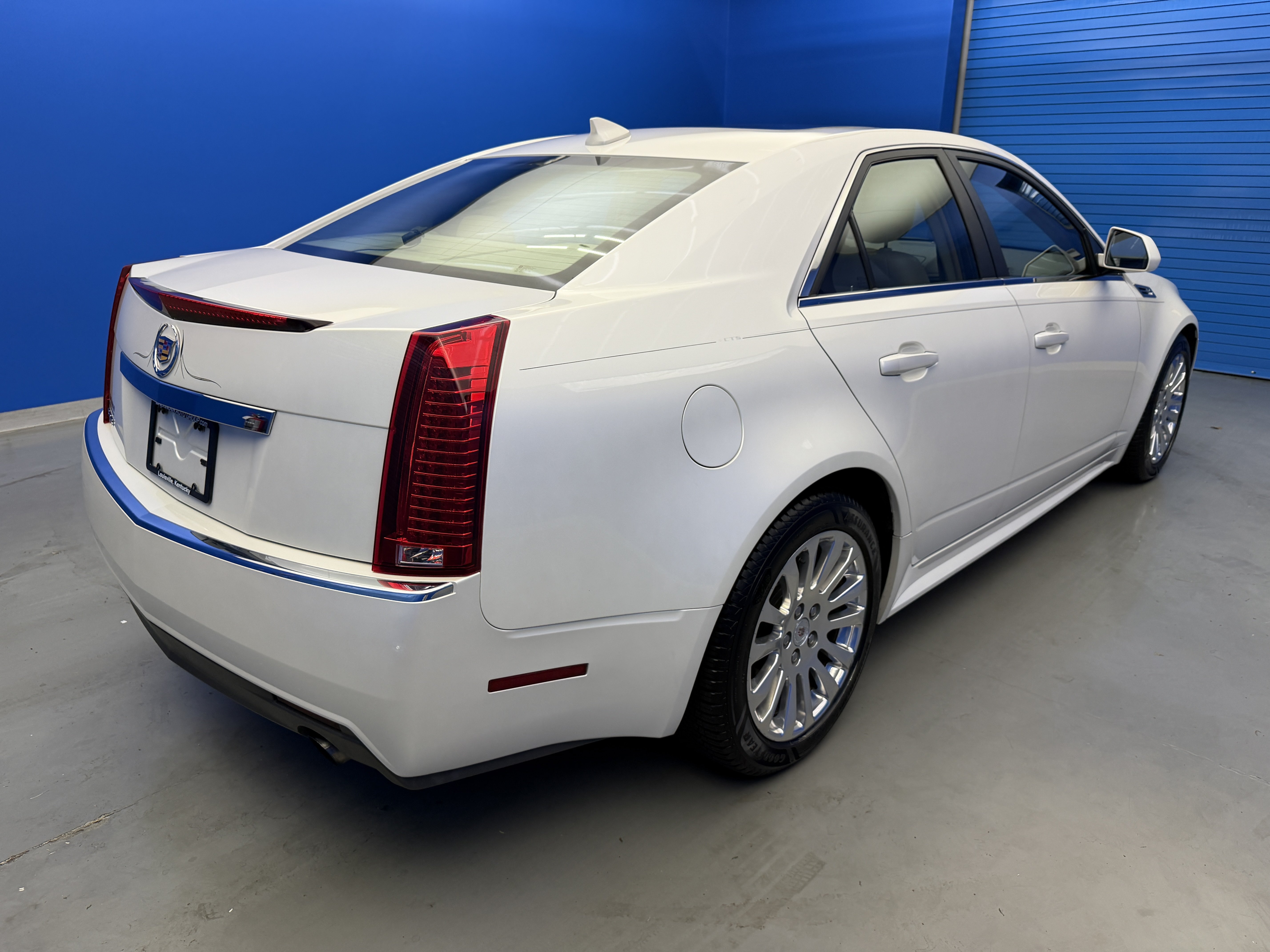 Used 2010 Cadillac CTS Performance RWD image 7