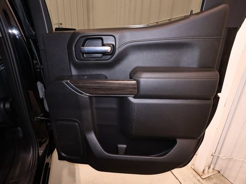 Used 2021 Chevrolet Silverado 1500 RST w/ Z71 Off-Road Package AWD/4WD image 17