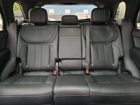 Used 2023 Land Rover Range Rover Sport SE AWD/4WD image 54