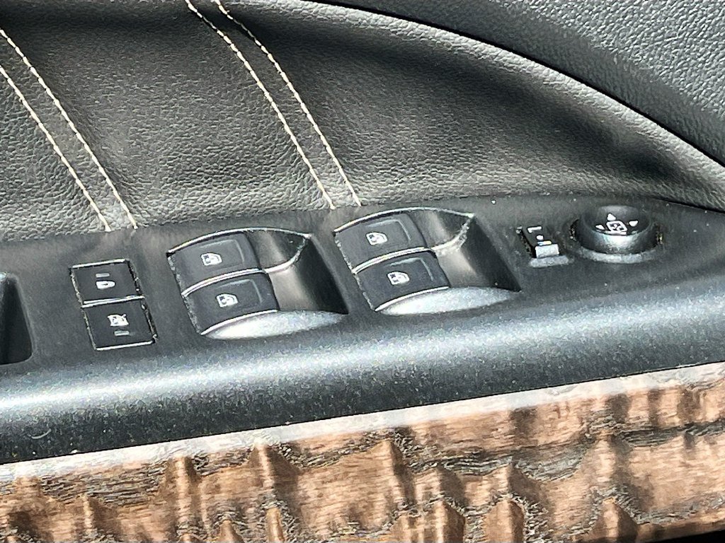 Used 2022 GMC Canyon Denali AWD/4WD image 18