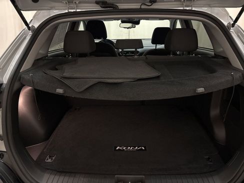 Used 2022 Hyundai Kona SEL w/ Convenience Package image 9