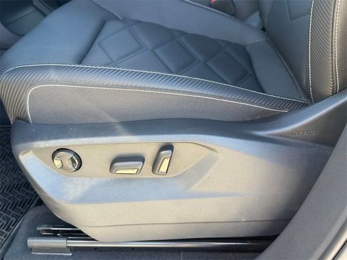 New 2025 Volkswagen Atlas Cross Sport SE image 23