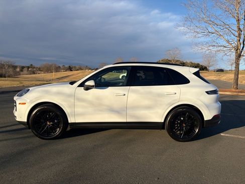 New 2026 Porsche Cayenne image 2
