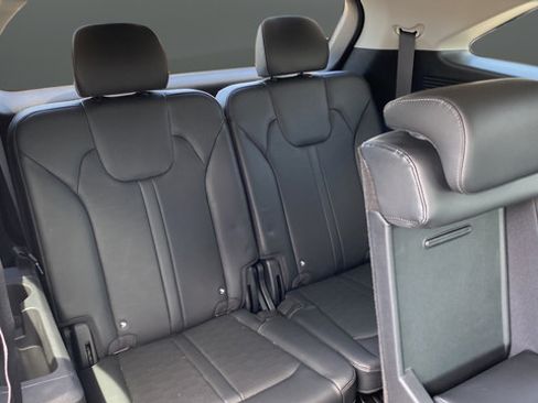 Used 2024 Kia Sorento S w/ Panoramic Sunroof Package AWD/4WD image 26