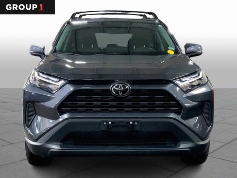 Used 2023 Toyota RAV4 XLE w/ Convenience Package image 4