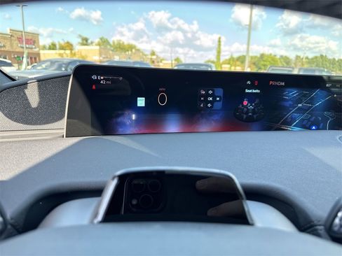 New 2025 Lincoln Navigator Reserve w/ Jet Appearance Package image 15