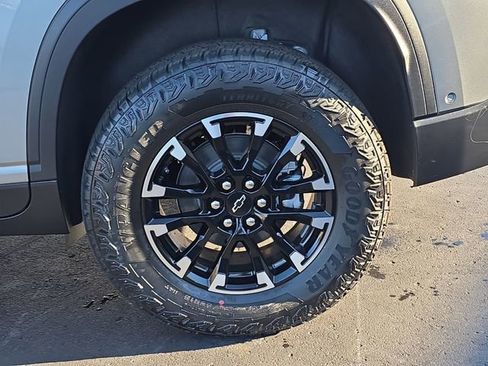 New 2026 Chevrolet Traverse Z71 w/ Enhanced Driving Package image 35