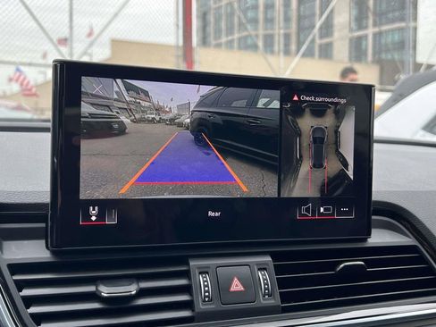 Used 2022 Audi Q5 2.0T Premium Plus image 30