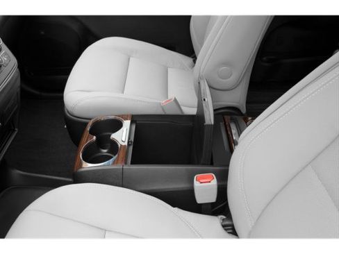 Used 2015 Toyota Sienna XLE w/ XLE Navigation Package AWD/4WD image 15