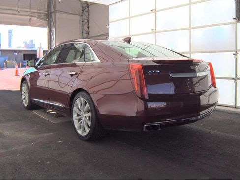 Used 2017 Cadillac XTS Luxury image 6