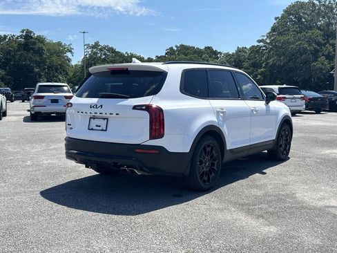 Used 2022 Kia Telluride SX w/ SX Prestige Package AWD/4WD image 8