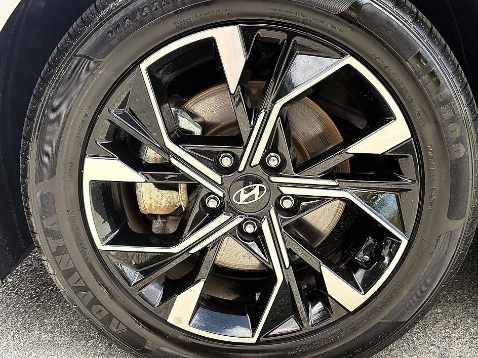 Used 2025 Hyundai Sonata SEL FWD image 8