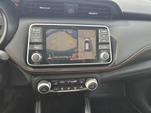 Used 2020 Nissan Kicks SR w/ SR Premium Package FWD image 23