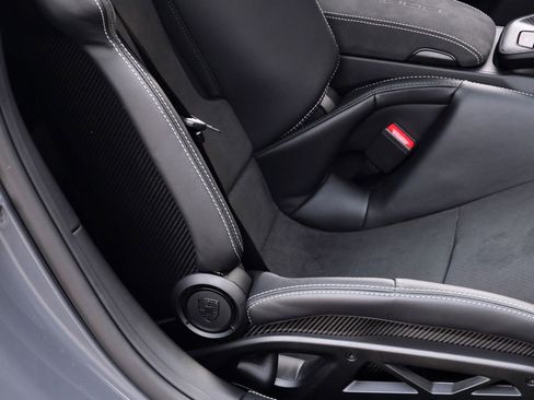 Used 2025 Porsche 911 GT3 image 33