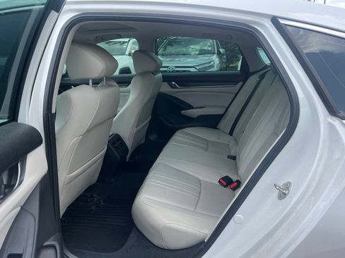 Used 2018 Honda Accord EX-L image 6
