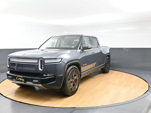 Used 2022 Rivian R1T Adventure AWD/4WD image 3