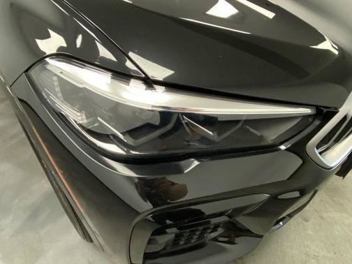 Used 2022 BMW X6 xDrive40i w/ M Sport Package AWD/4WD image 11