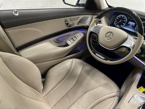 Used 2015 Mercedes-Benz S 550 Sedan image 12