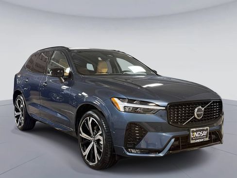 Used 2025 Volvo XC60 B5 Ultra w/ Protection Package Premier AWD/4WD image 9