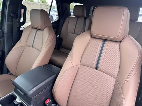 New 2026 Toyota 4Runner Limited AWD/4WD image 11