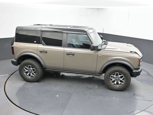 Used 2025 Ford Bronco Badlands AWD/4WD image 35