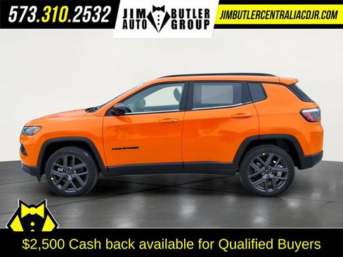 New 2026 Jeep Compass Latitude image 2