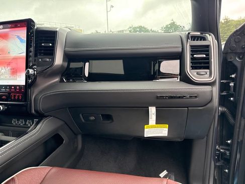 New 2026 RAM 2500 Limited AWD/4WD image 29
