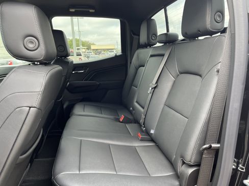 New 2026 GMC Canyon Elevation w/ Convenience Package image 11