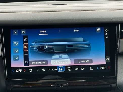New 2026 Lincoln Navigator Black Label AWD/4WD image 14