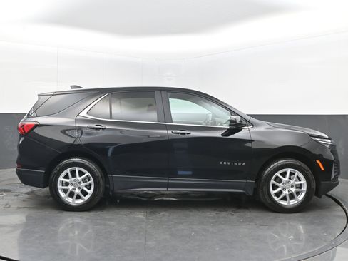 Used 2024 Chevrolet Equinox LT image 8