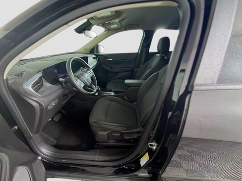 Used 2025 Buick Encore GX Preferred FWD image 13