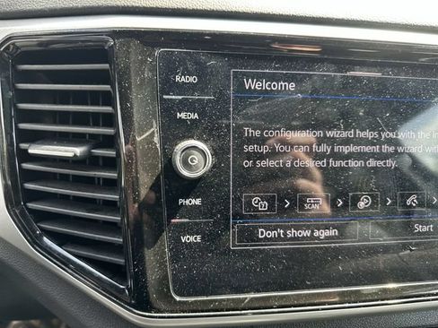 Used 2023 Volkswagen Atlas Cross Sport SEL AWD/4WD image 14