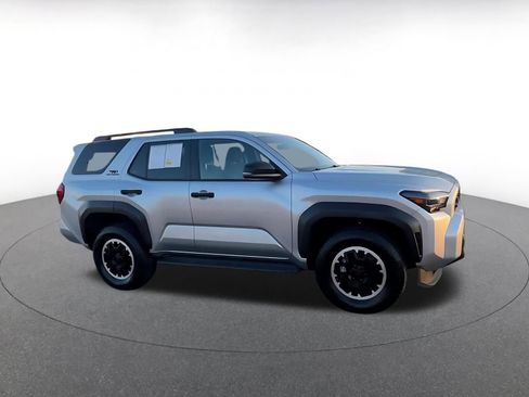 Used 2025 Toyota 4Runner TRD Off-Road image 2