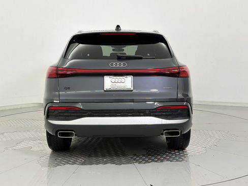 Used 2025 Audi Q5 Premium w/ Convenience Package AWD/4WD image 9